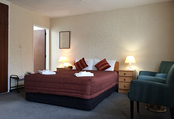 Earnslaw Motel
