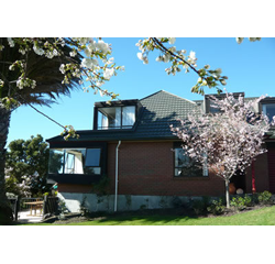 Highliving Women’s Bed & Breakfast