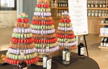 Party Pastries Macarons
